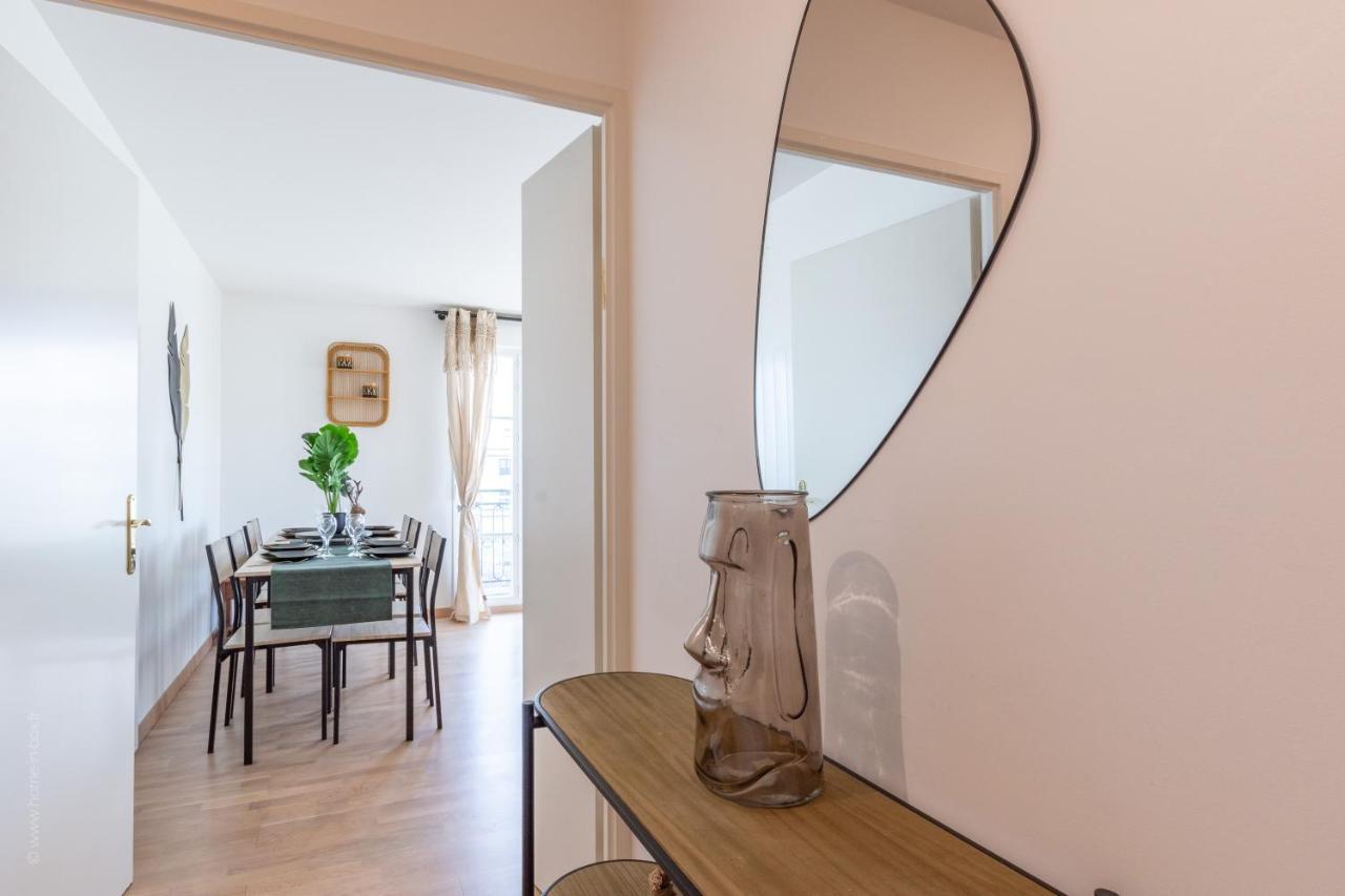Luxe Flat For 7 - Fairytale Factory Leilighet Bussy-Saint-Georges Eksteriør bilde